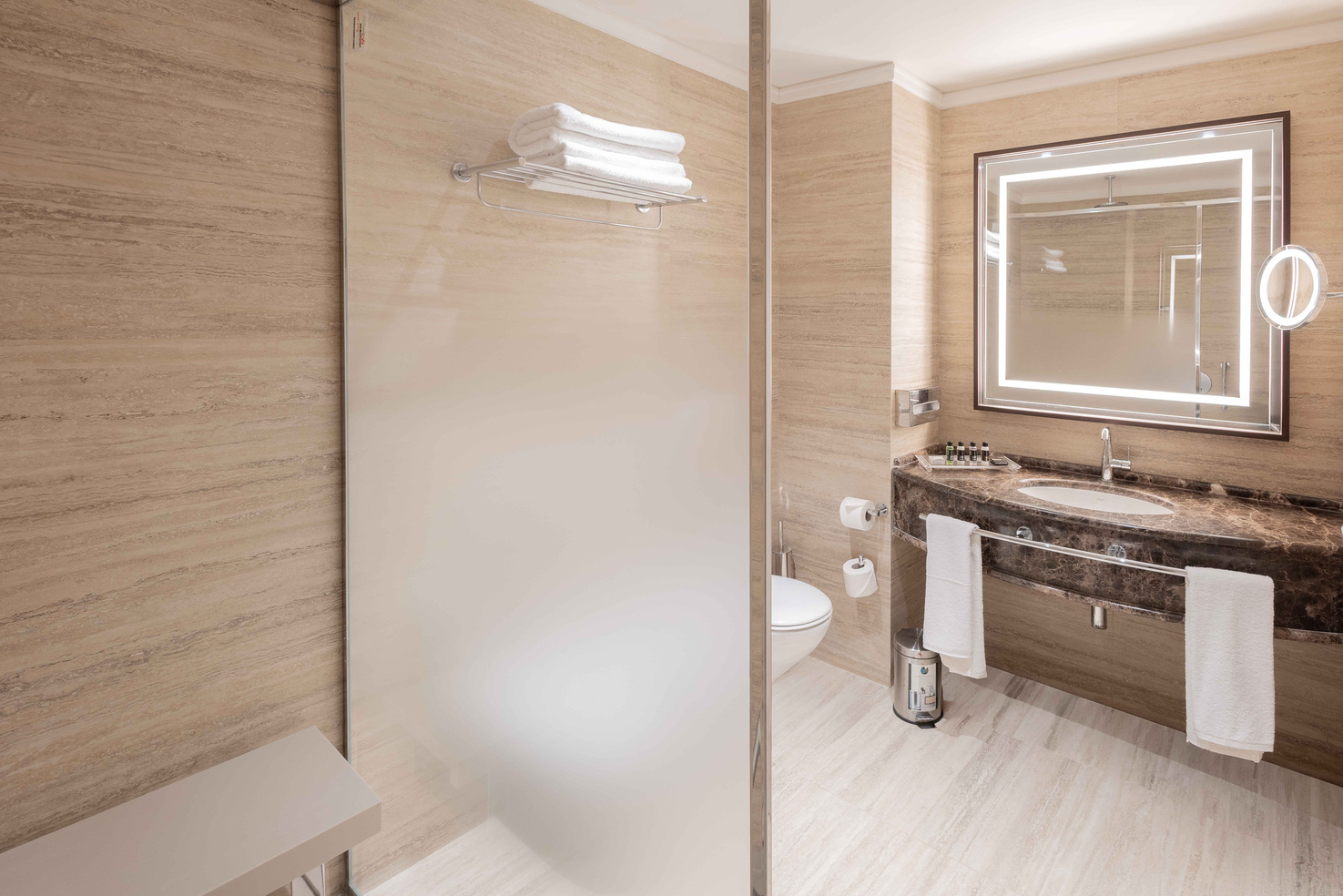 Chambre King Bed – Hotel Oran Bay à Oran | Tarif préférentiel