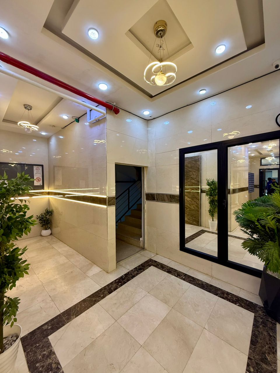 Appartement F4 de 115 m² à Bir El Djir – Résidence avec ascenseur et parking | 1er étage