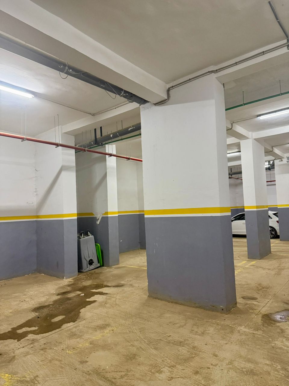 Appartement F4 de 115 m² à Bir El Djir – Résidence avec ascenseur et parking | 1er étage